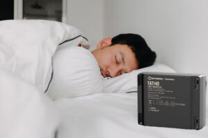 چطور بهبود خواب افراد با ردیاب های شخصی و استراحت آن‌ها امکان پذیر است؟